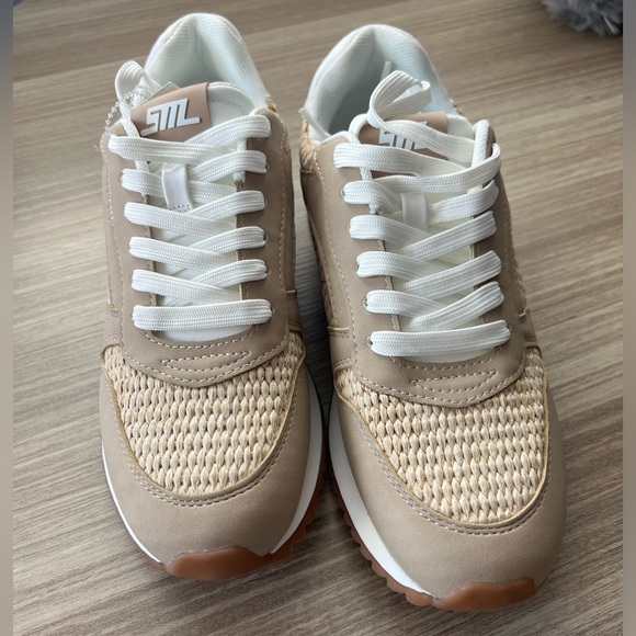 Women’s Steve Madden Kinkade raffia wicker straw shoes size 7. Never worn. - Picture 1 of 4